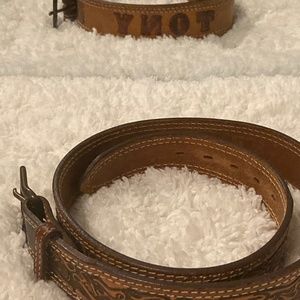 23.vintage Tony belt